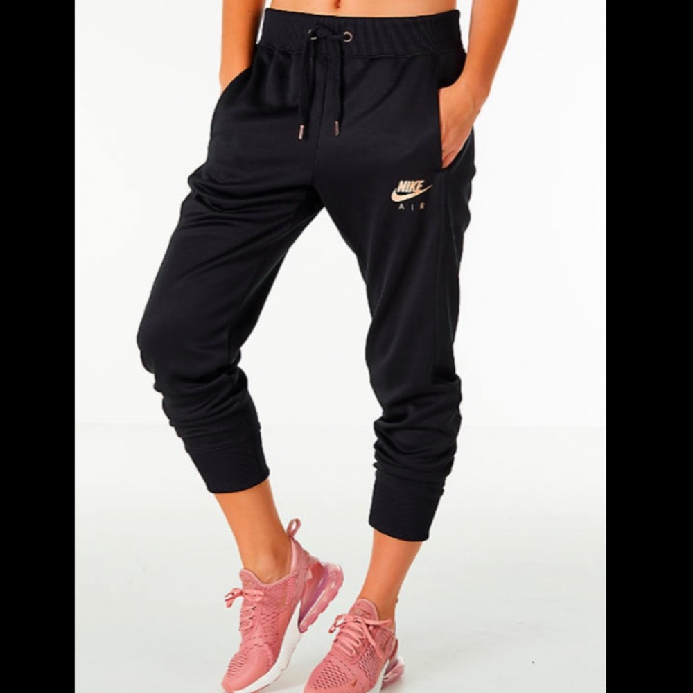 NIKE Joggers